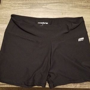 Marika tek Yoga shorts